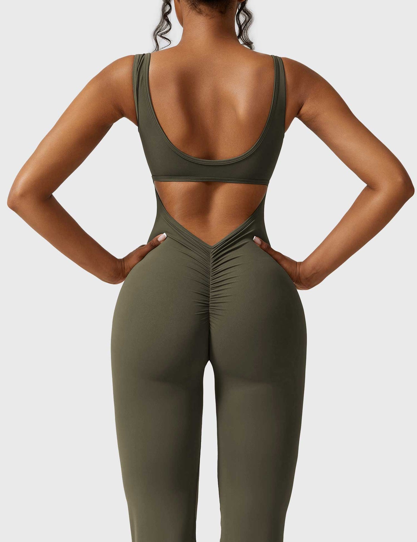 Yeoreo Lizvette V-Back Jumpsuit