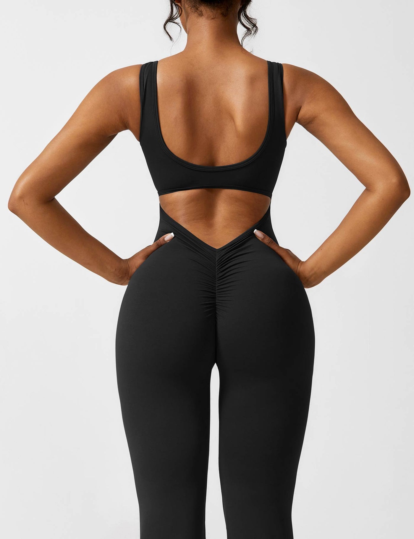Yeoreo Lizvette V-Back Jumpsuit