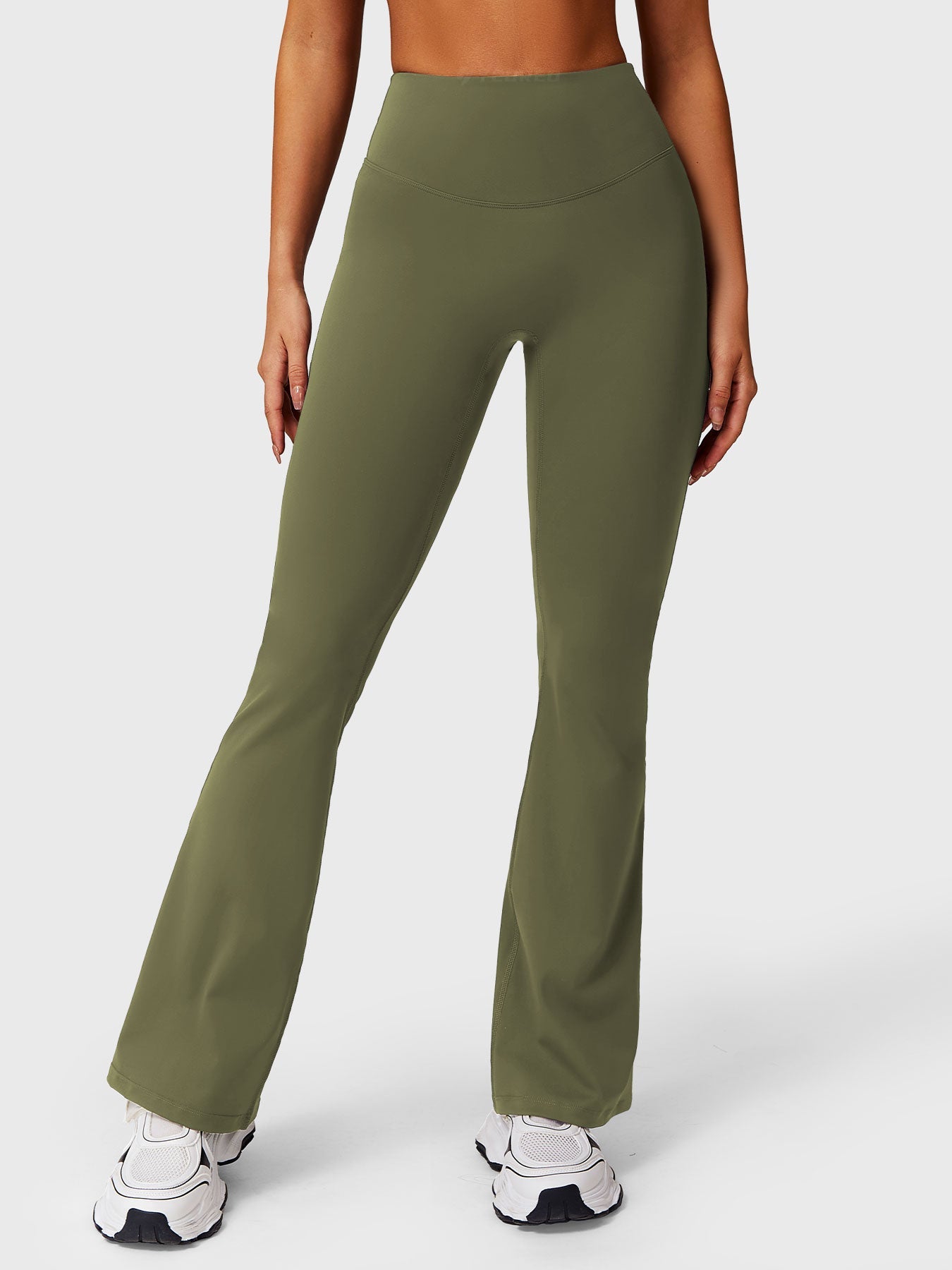 Yeoreo Roselia Ruffle Pocket Flare Leggings