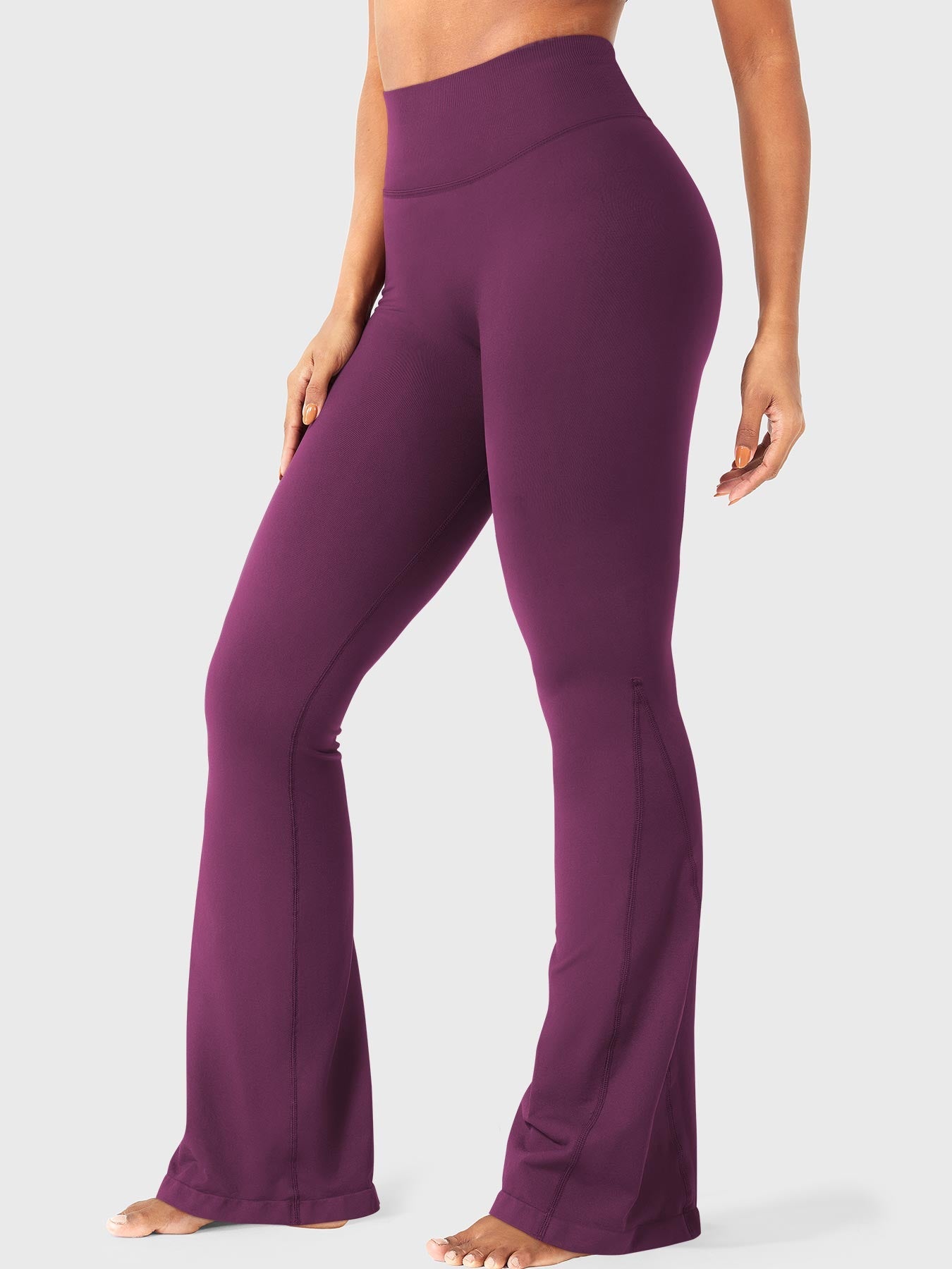 Yeoreo Brinklie Mini Flare Leggings