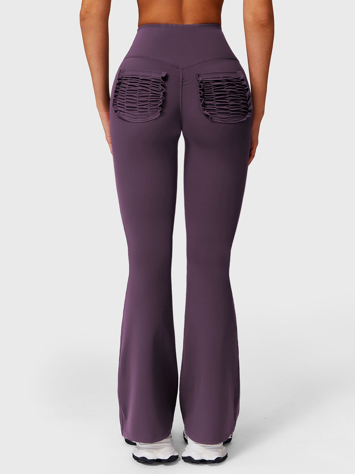 Yeoreo Roselia Ruffle Pocket Flare Leggings