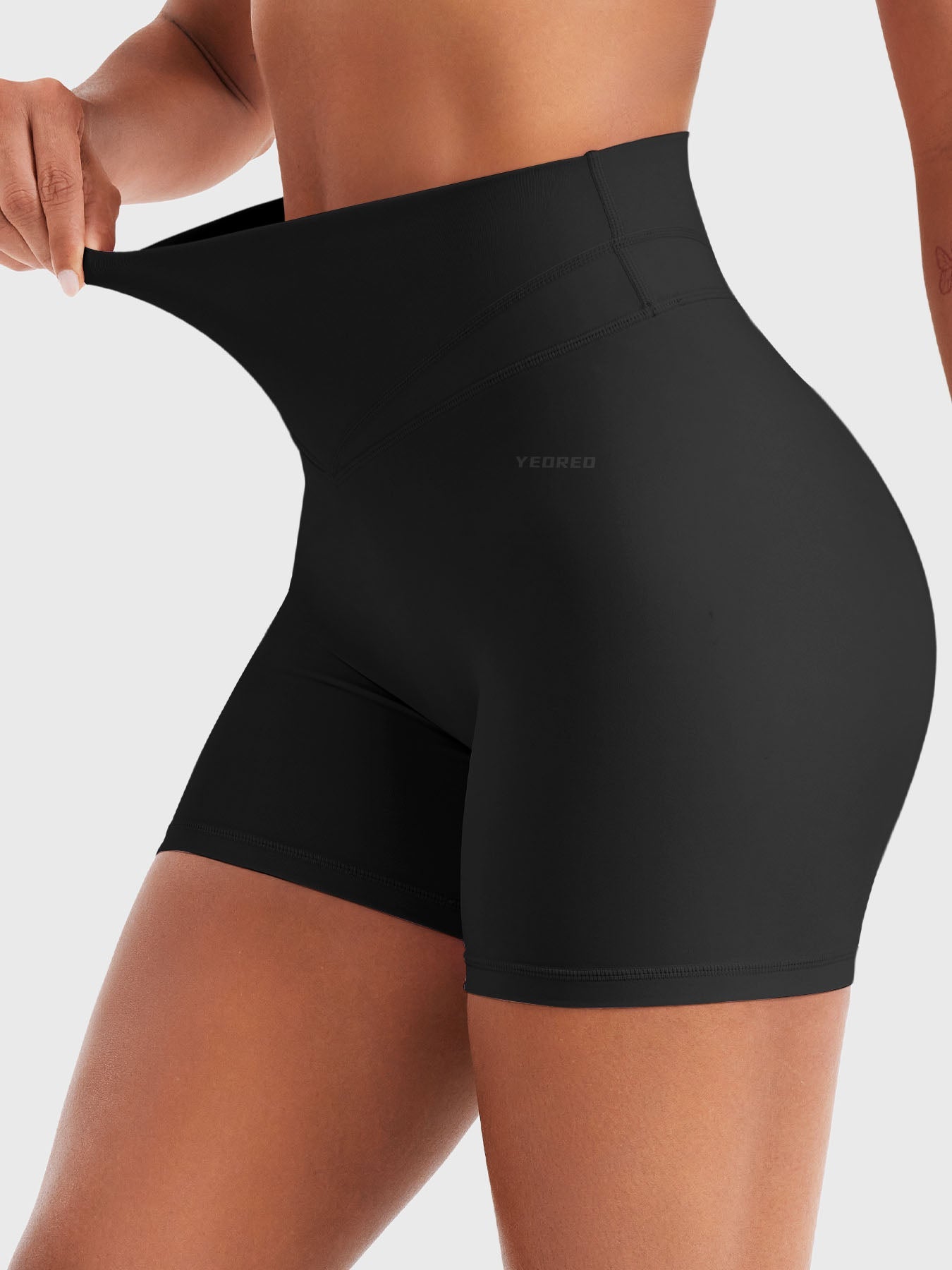 Yeoreo Almiy High Waisted Workout Shorts