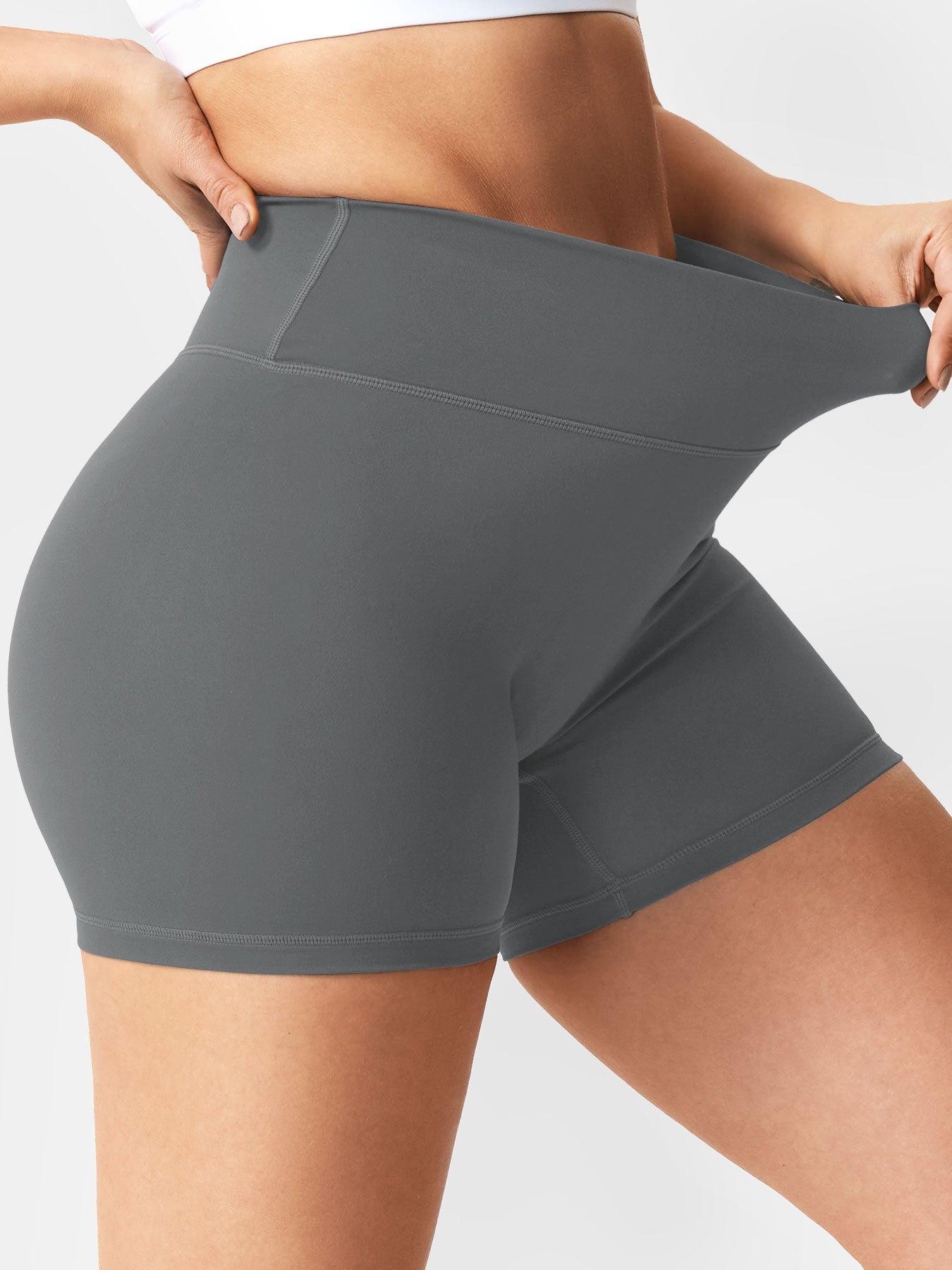 Yeoreo Craze 4.5" Scrunch Shorts