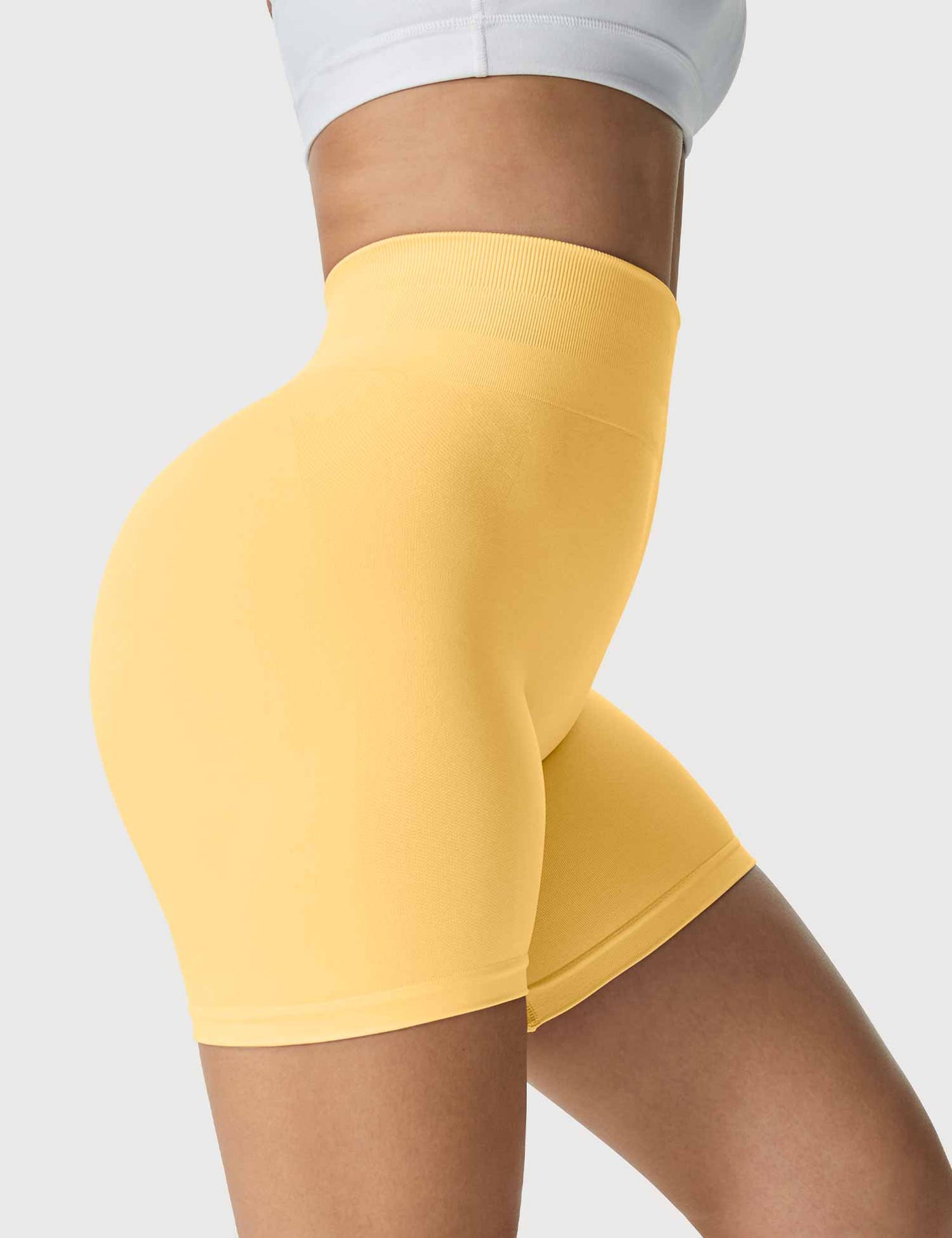 Yeoreo Light Color Amplify Seamless Shorts