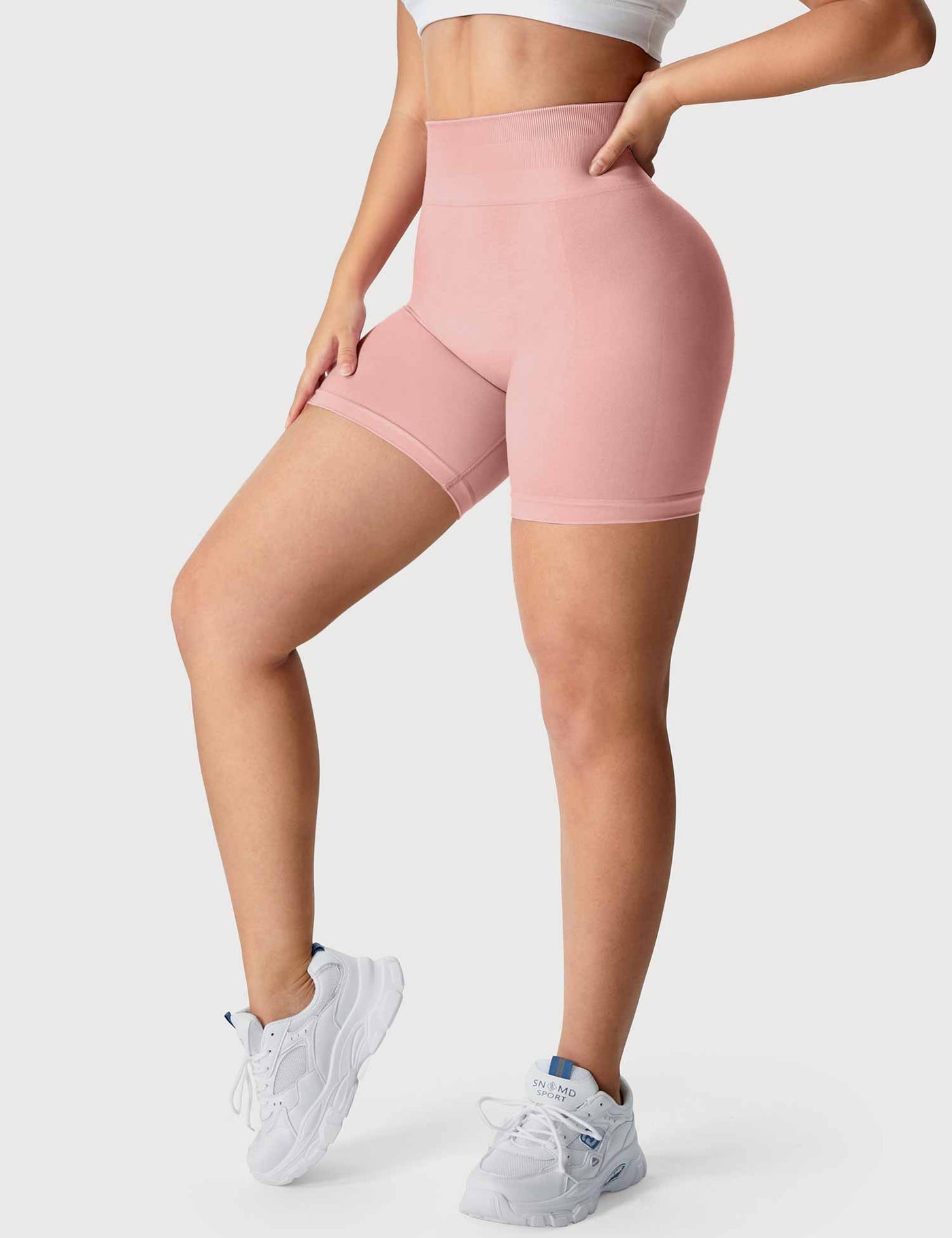 Yeoreo Light Color Amplify Seamless Shorts