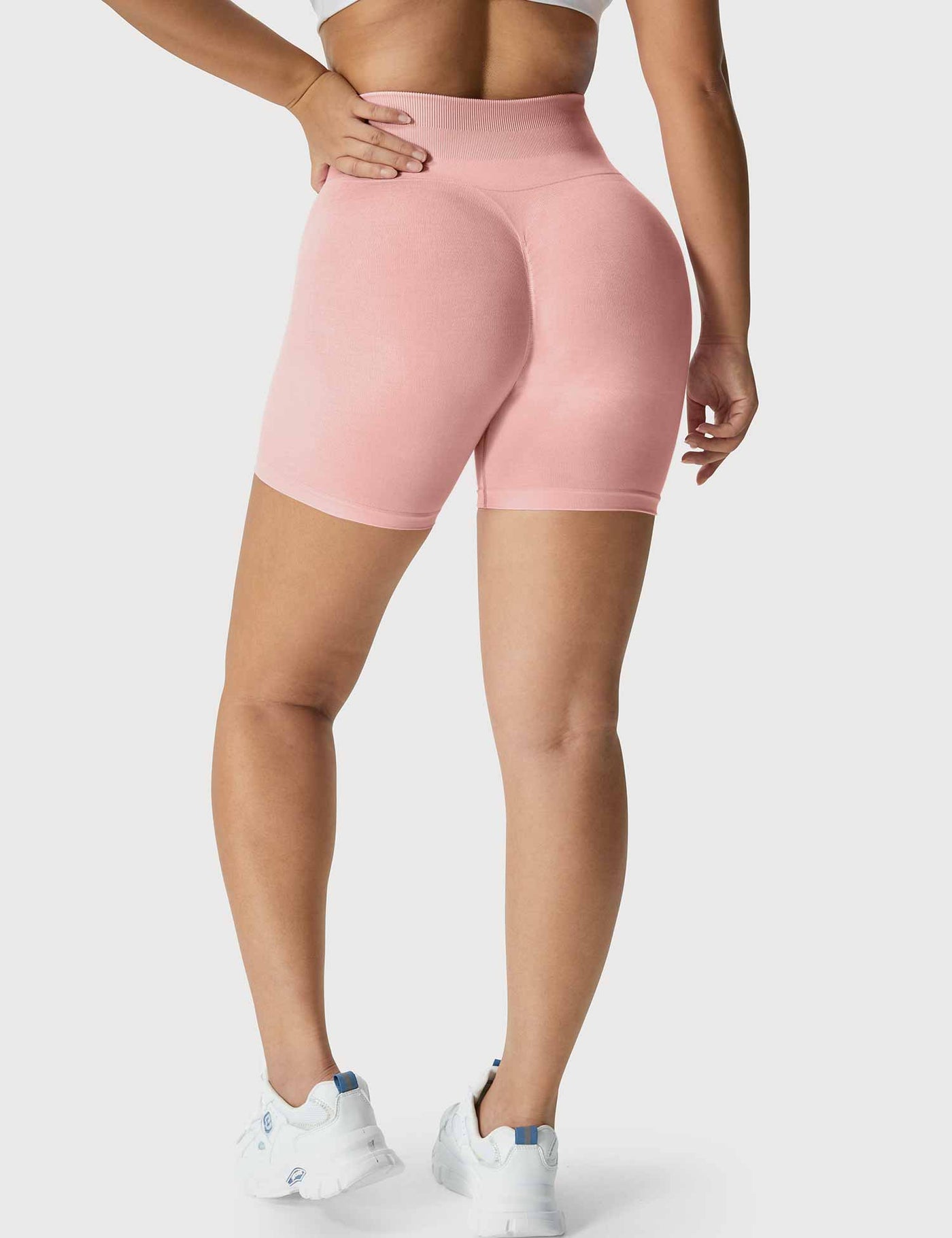 Yeoreo Light Color Amplify Seamless Shorts