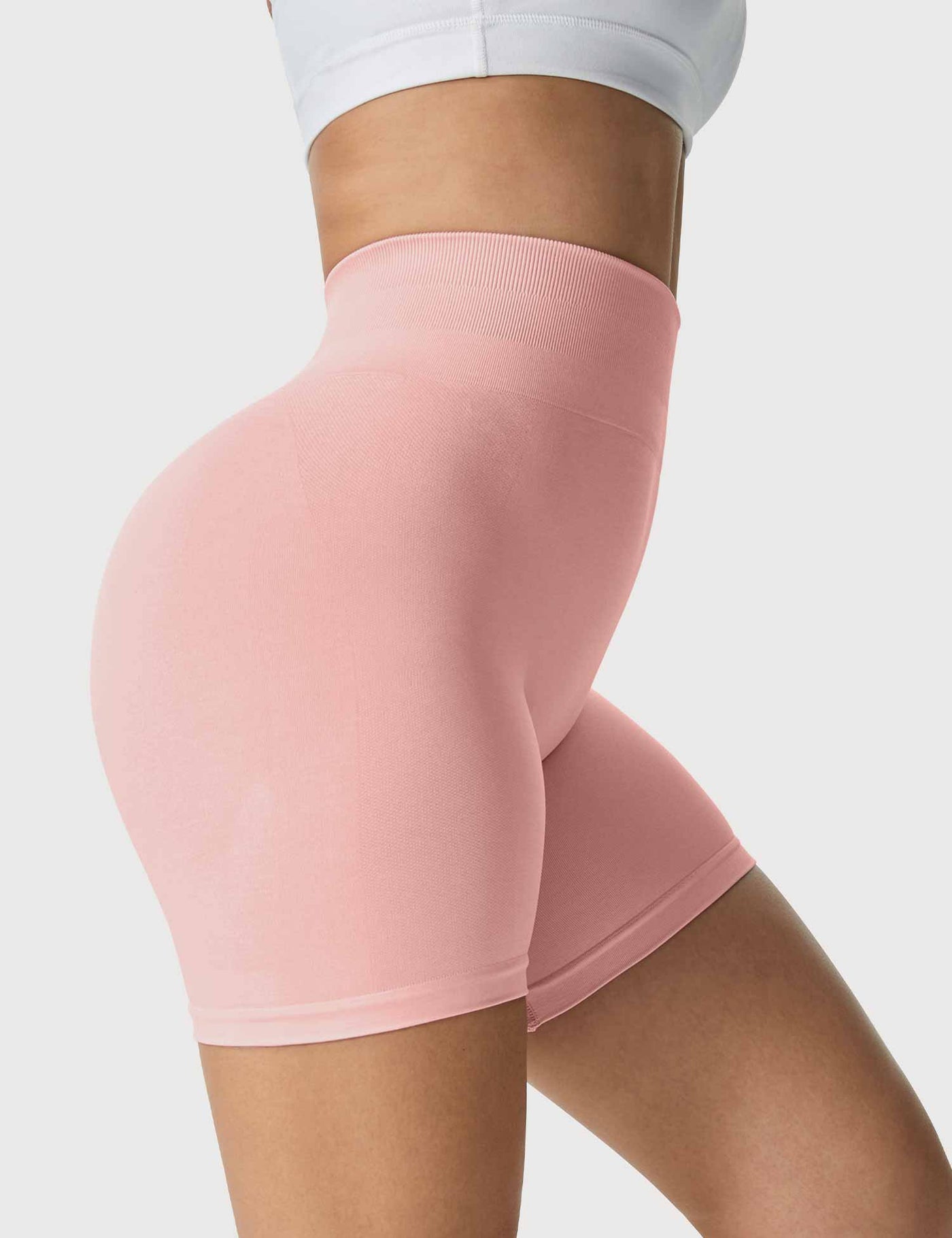 Yeoreo Light Color Amplify Seamless Shorts