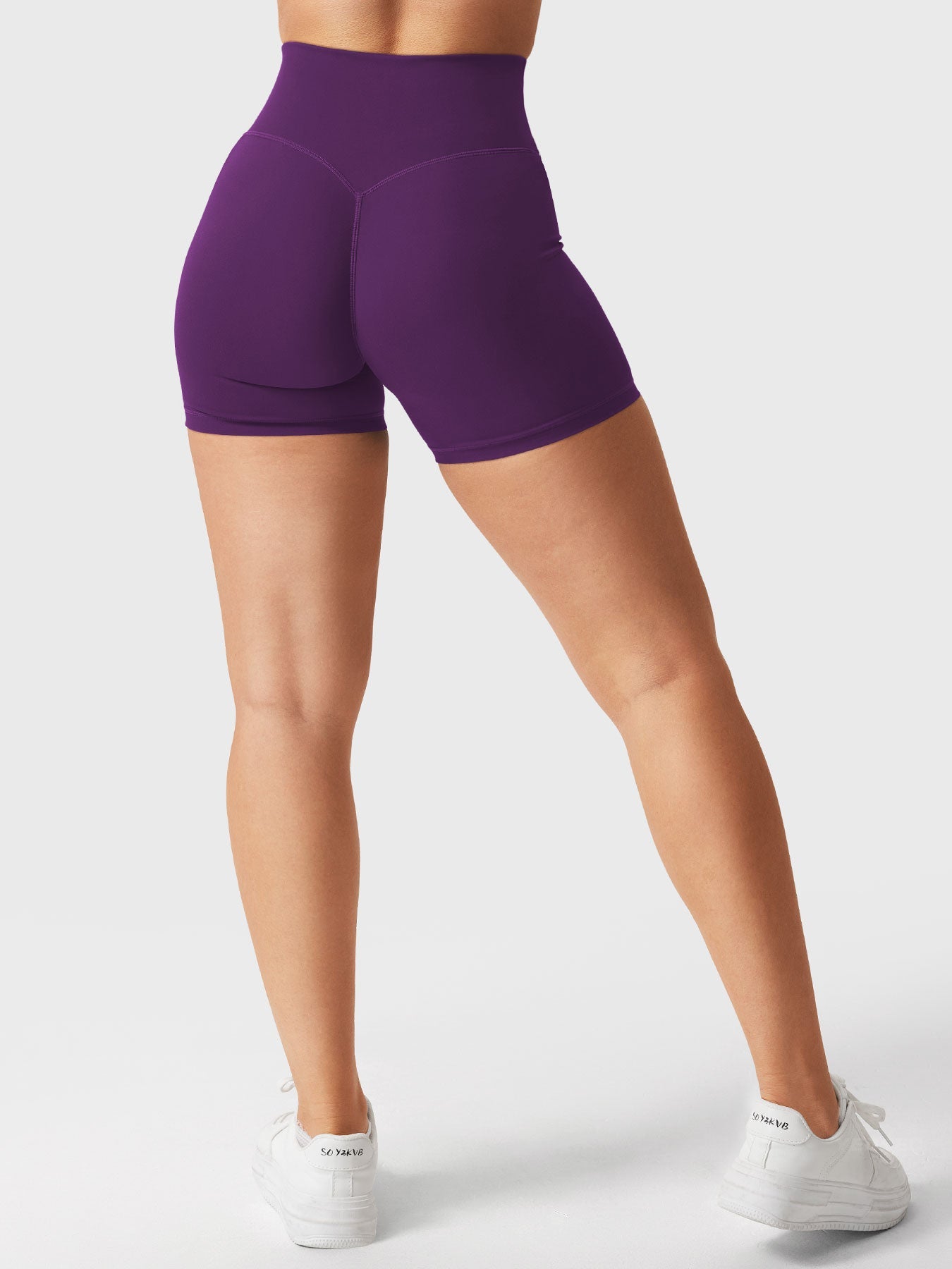 Yeoreo Craze 4.5" Scrunch Shorts