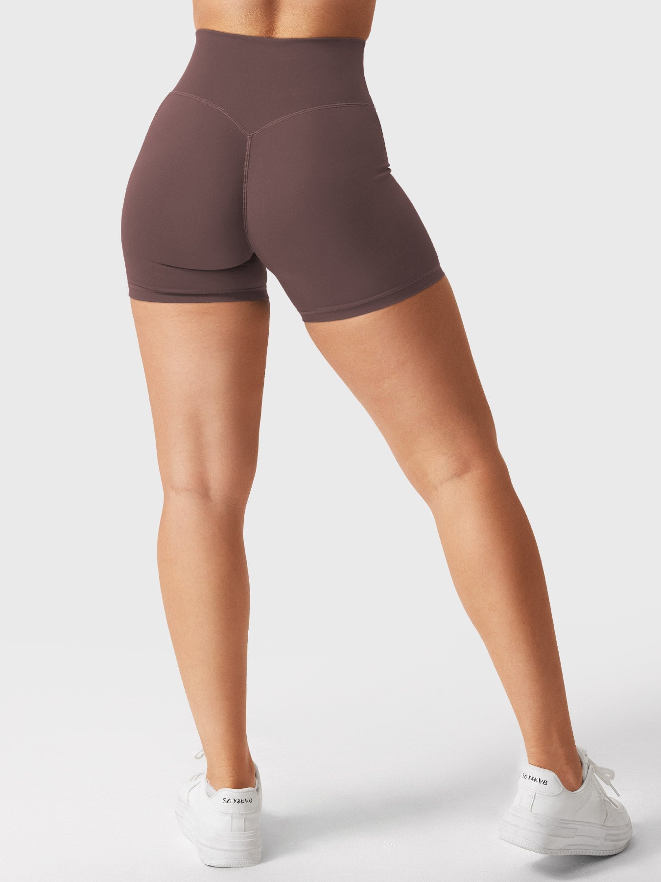 Yeoreo Craze 4.5" Scrunch Shorts