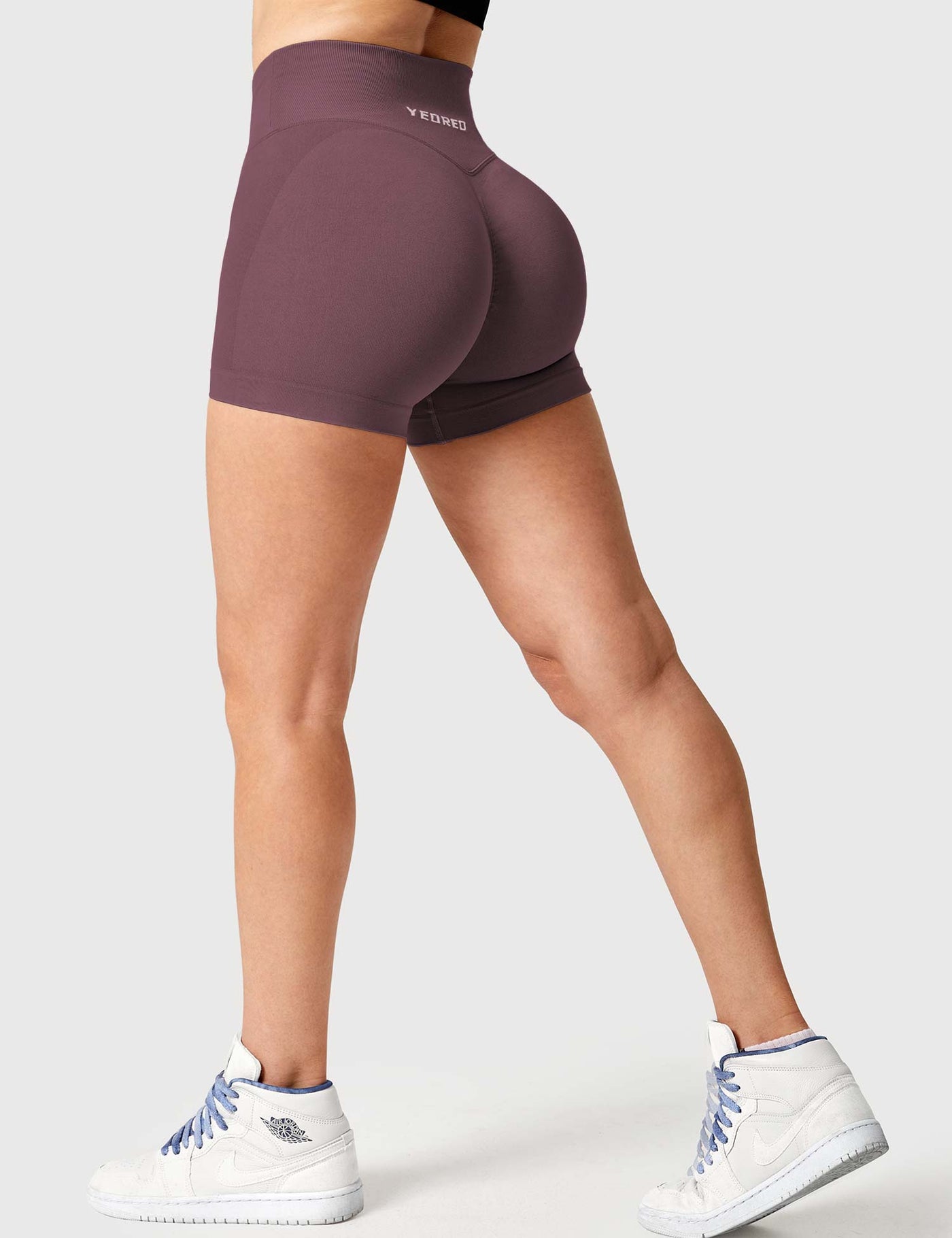 Yeoreo 3.6”Amplify V-Waistband Shorts