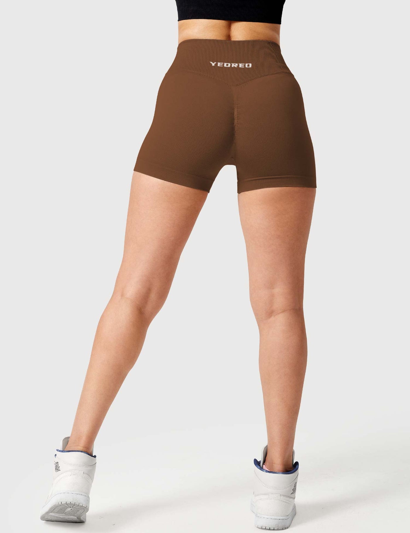 Yeoreo 3.6”Amplify V-Waistband Shorts