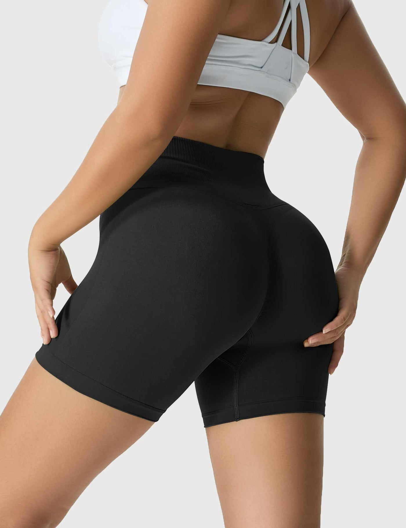 Yeoreo Light Color Amplify Seamless Shorts