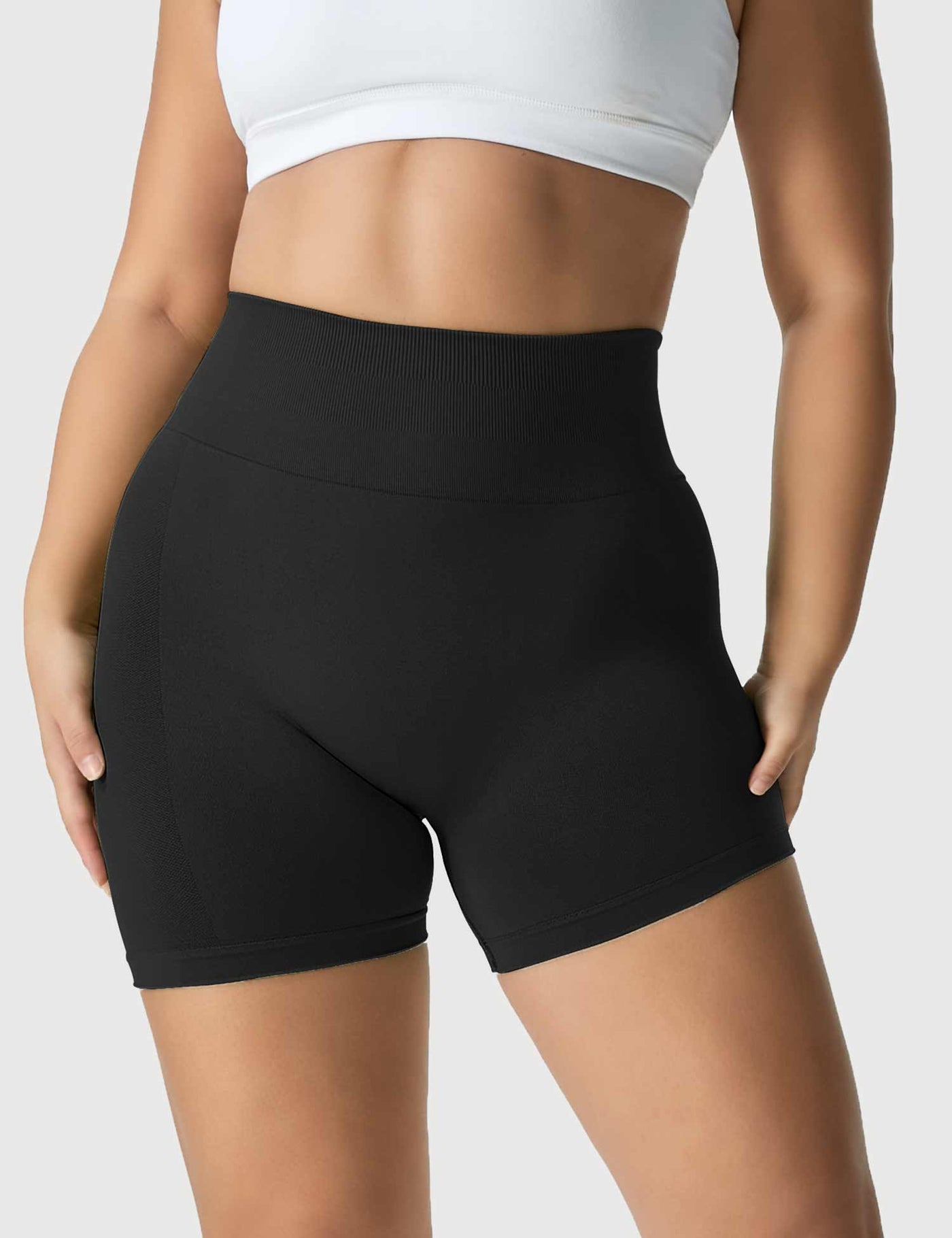 Yeoreo Light Color Amplify Seamless Shorts