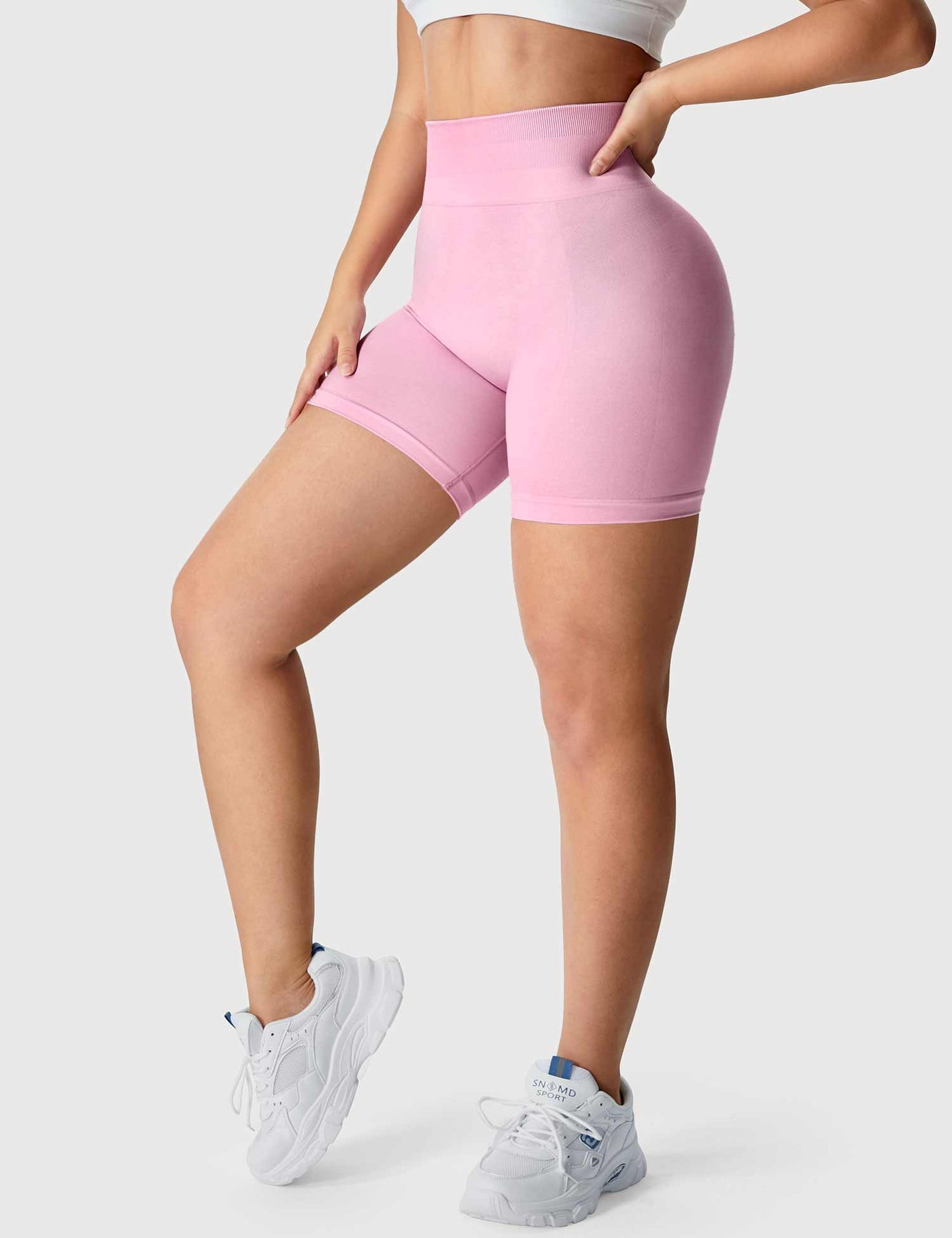 Yeoreo Light Color Amplify Seamless Shorts