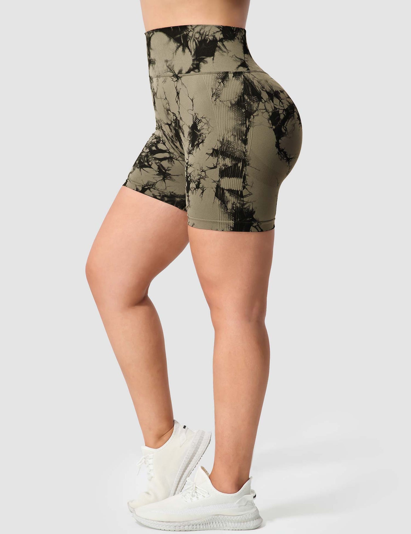 Yeoreo Professional Tie Dye Shorts