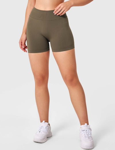 Yeoreo V Cross Liz Seamless Shorts 3.6"