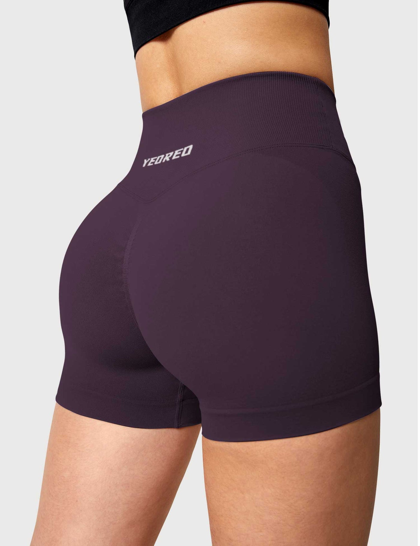 Yeoreo 3.6”Amplify V-Waistband Shorts