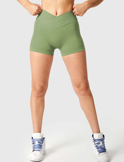 Yeoreo 3.6”Amplify V-Waistband Shorts