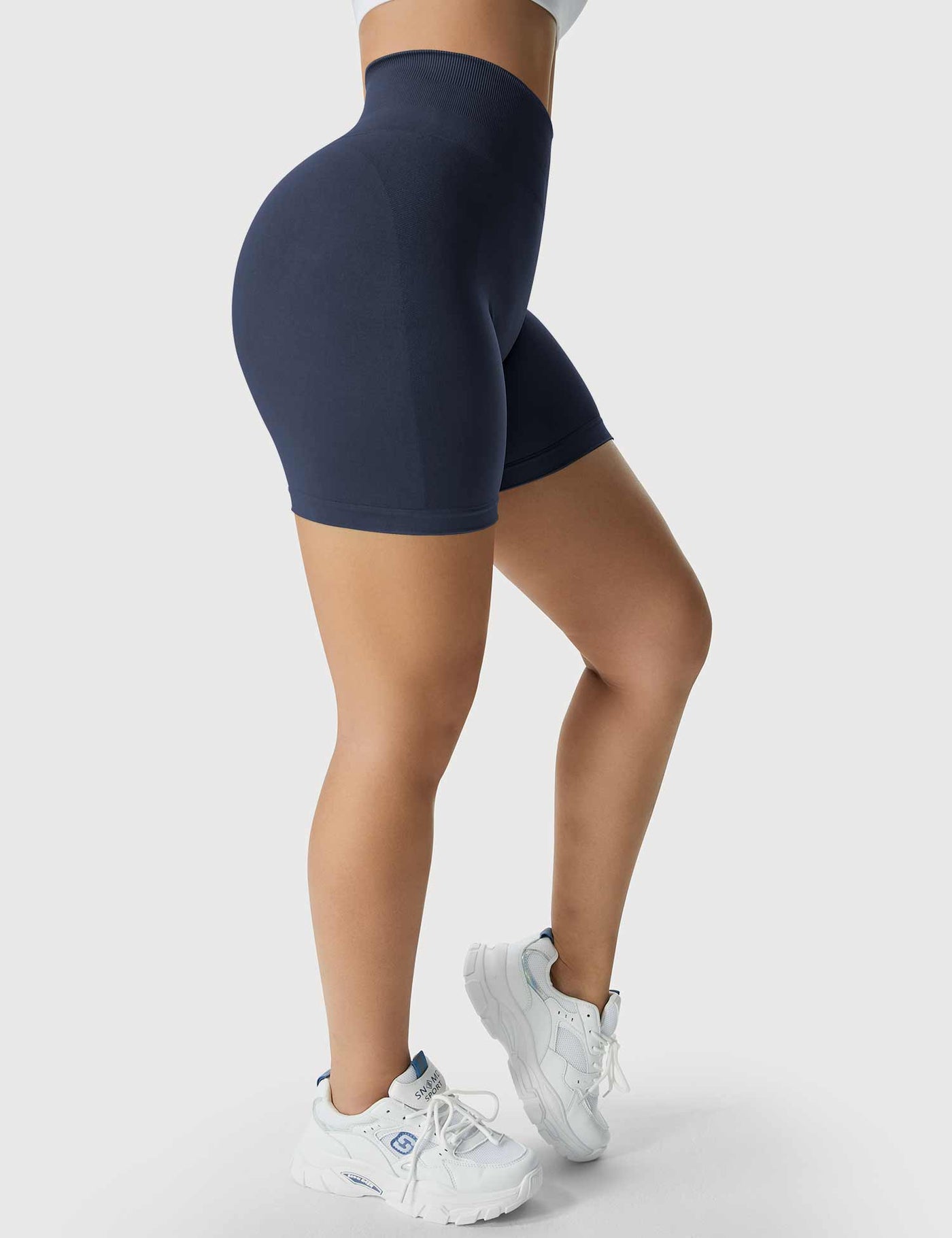 Yeoreo Light Color Amplify Seamless Shorts