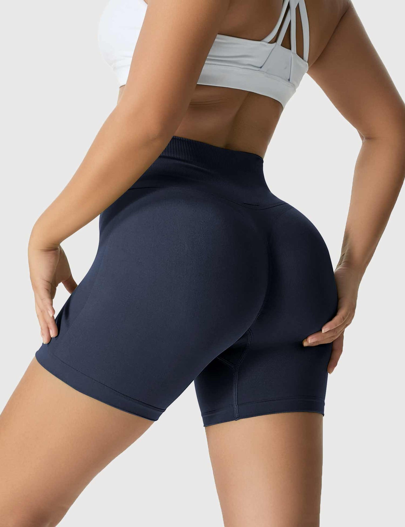 Yeoreo Light Color Amplify Seamless Shorts