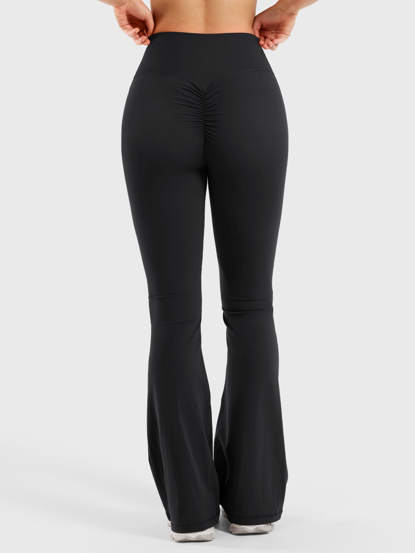Yeoreo Ericane Drawstring Flare Leggings