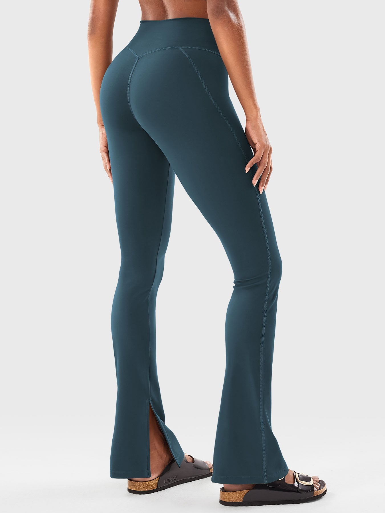 Yeoreo Nasreen Flare Split Hem Leggings