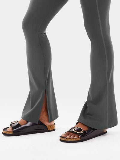 Yeoreo Nasreen Flare Split Hem Leggings