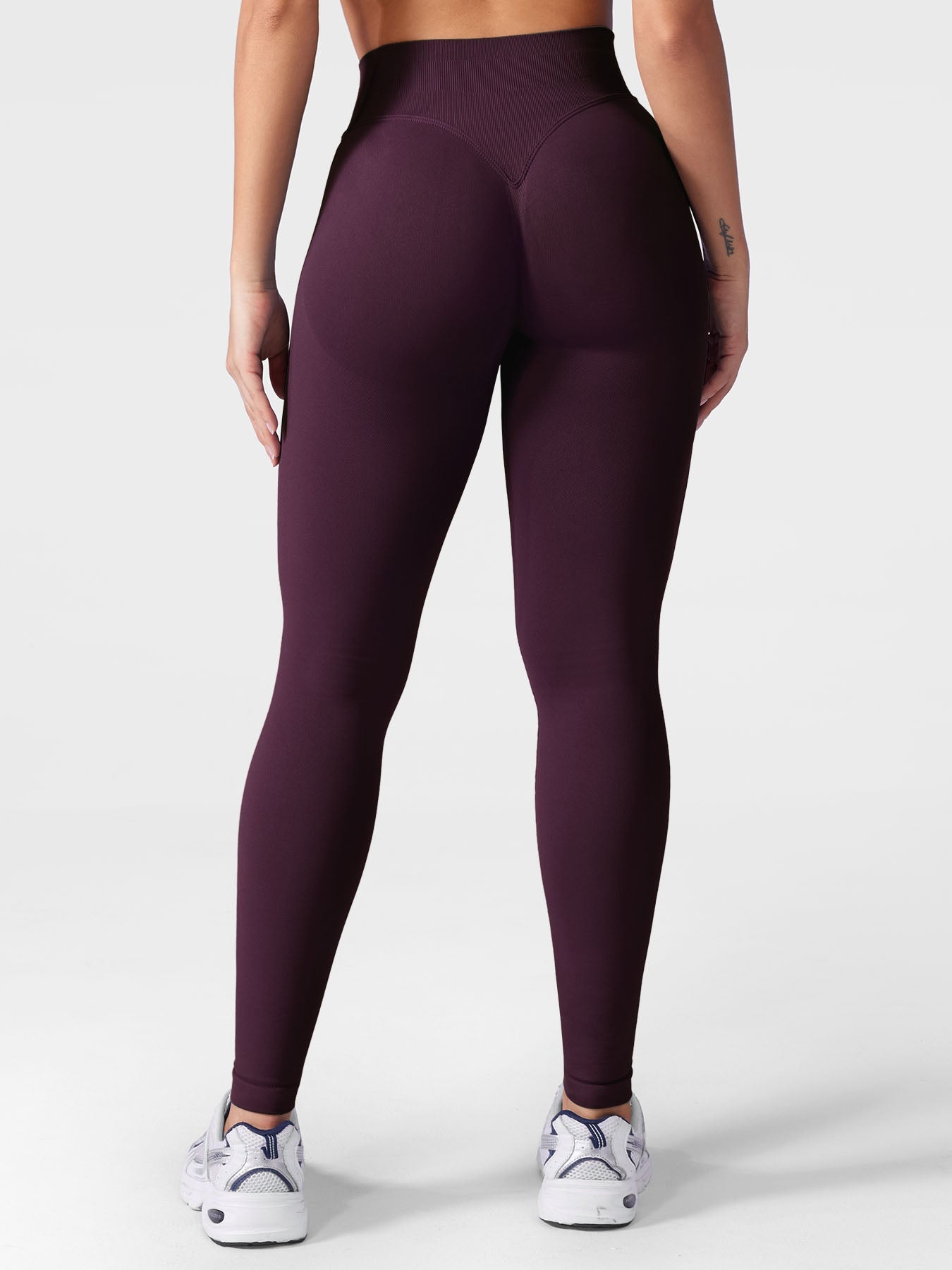 Yeoreo Eileen SoftHue Leggings