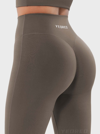 Yeoreo Baverly 32" Flare Leggings