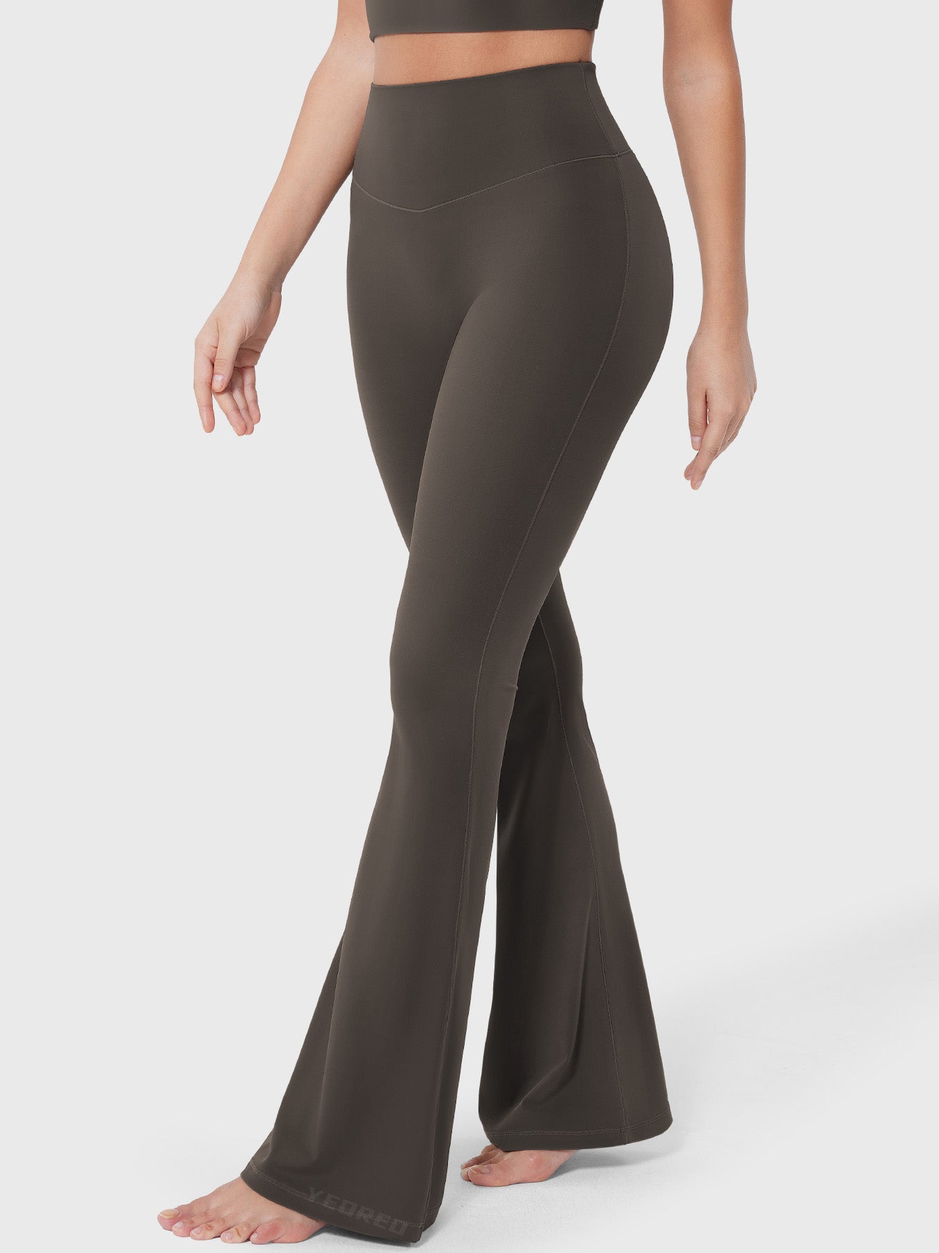 Yeoreo Baverly 32" Flare Leggings