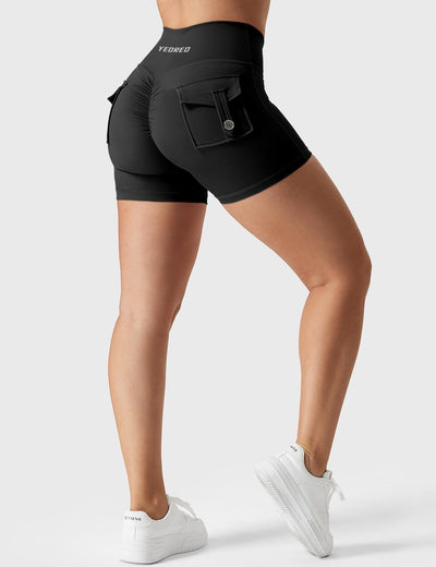 Yeoreo V-waistband Charm Shorts