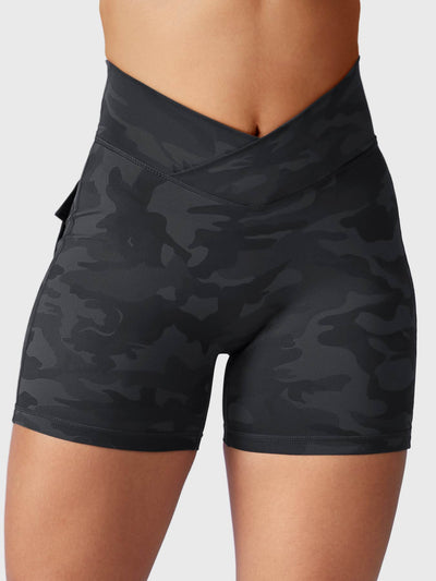 Yeoreo Charm Camouflage Shorts