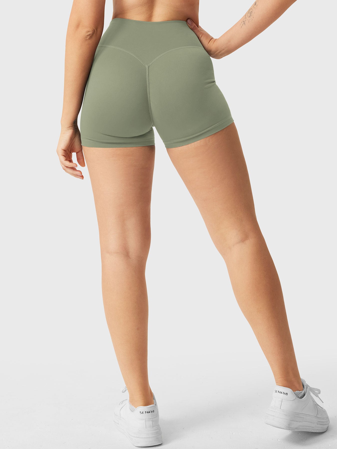 Yeoreo Elysina 2.5" Running Shorts