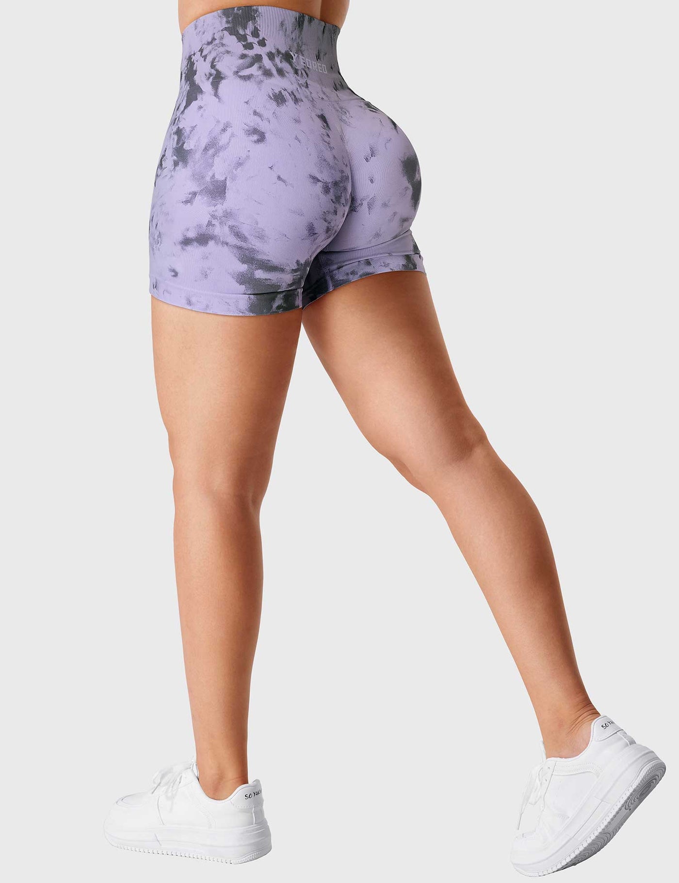 Yeoreo Dazzle Seamless Shorts