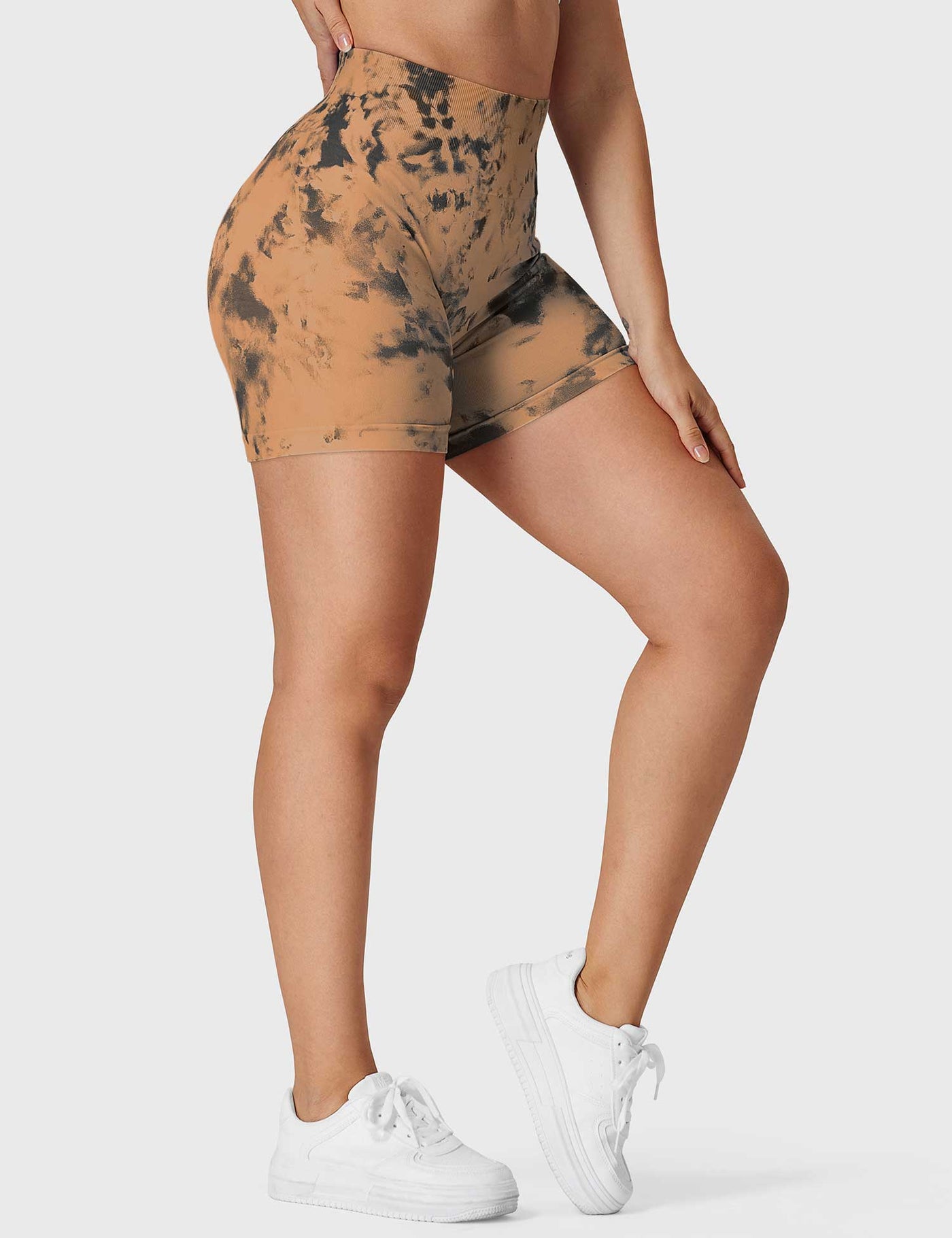 Yeoreo Dazzle Seamless Shorts