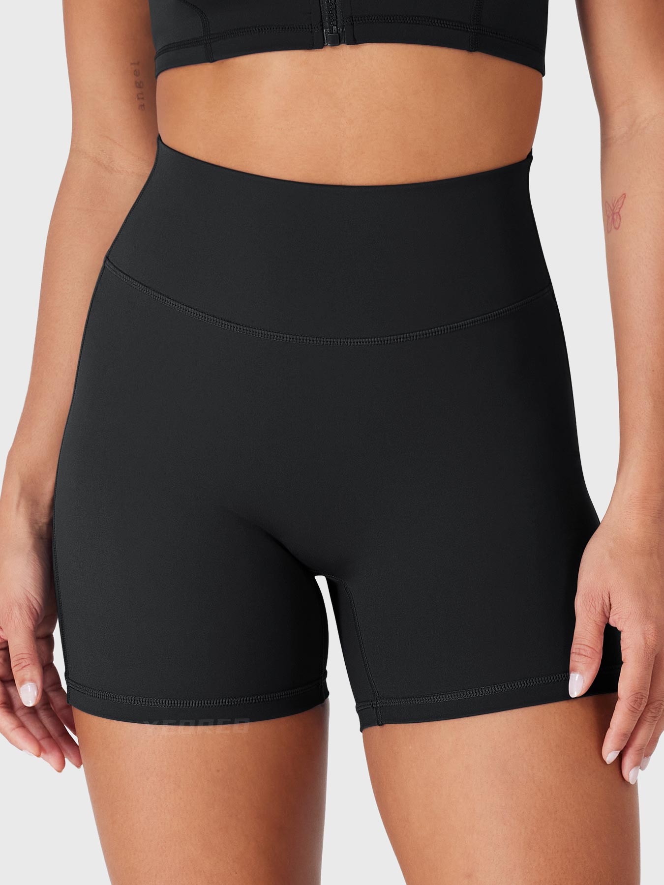 Yeoreo High Waist Charm 4.5" Shorts