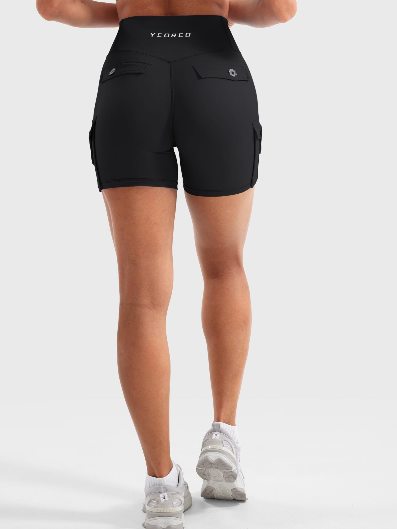 Yeoreo Edisy CoreFlex 4.5" Shorts