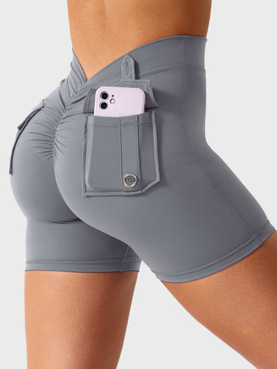 Yeoreo V-Back Charm Shorts