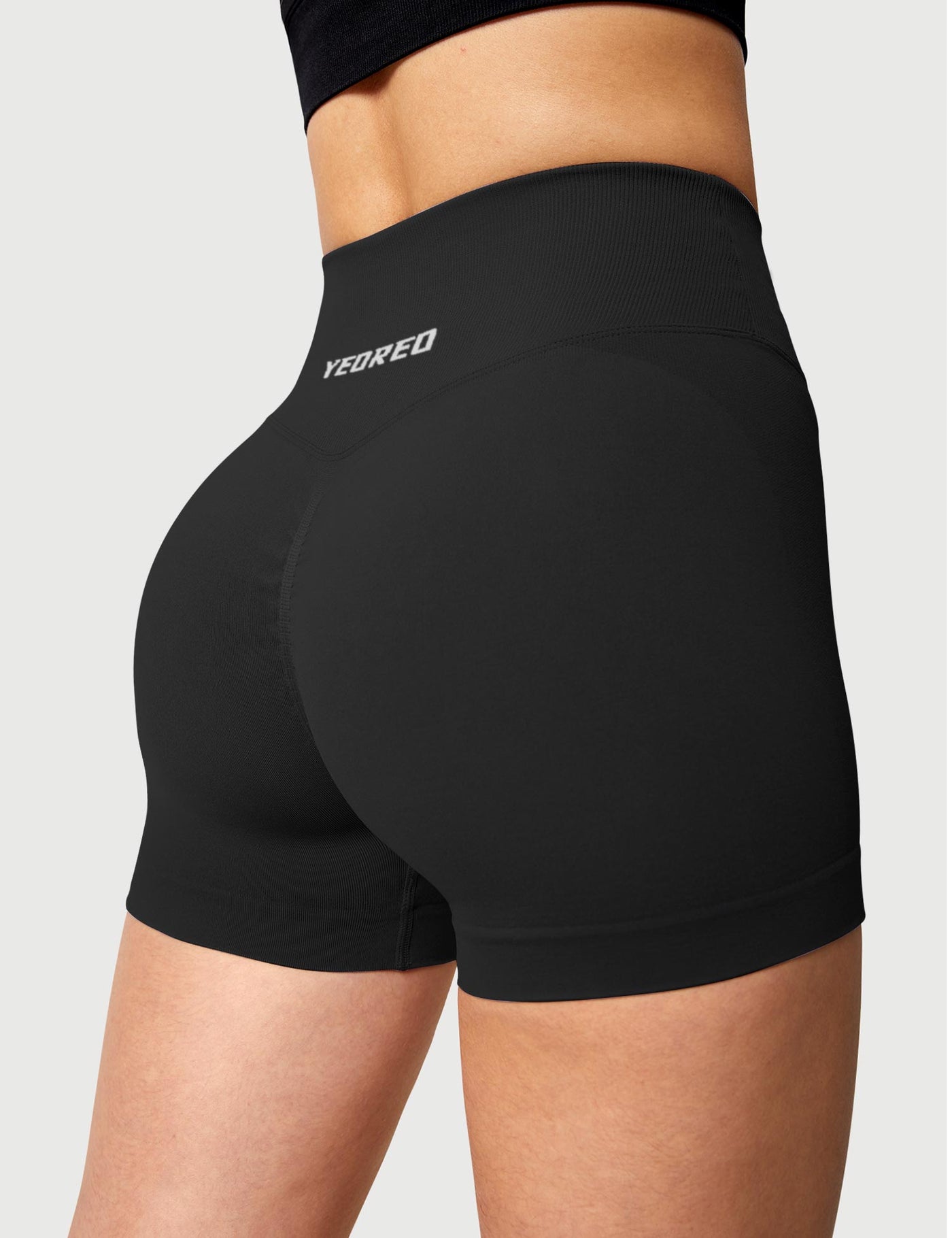 Yeoreo 3.6”Amplify V-Waistband Shorts