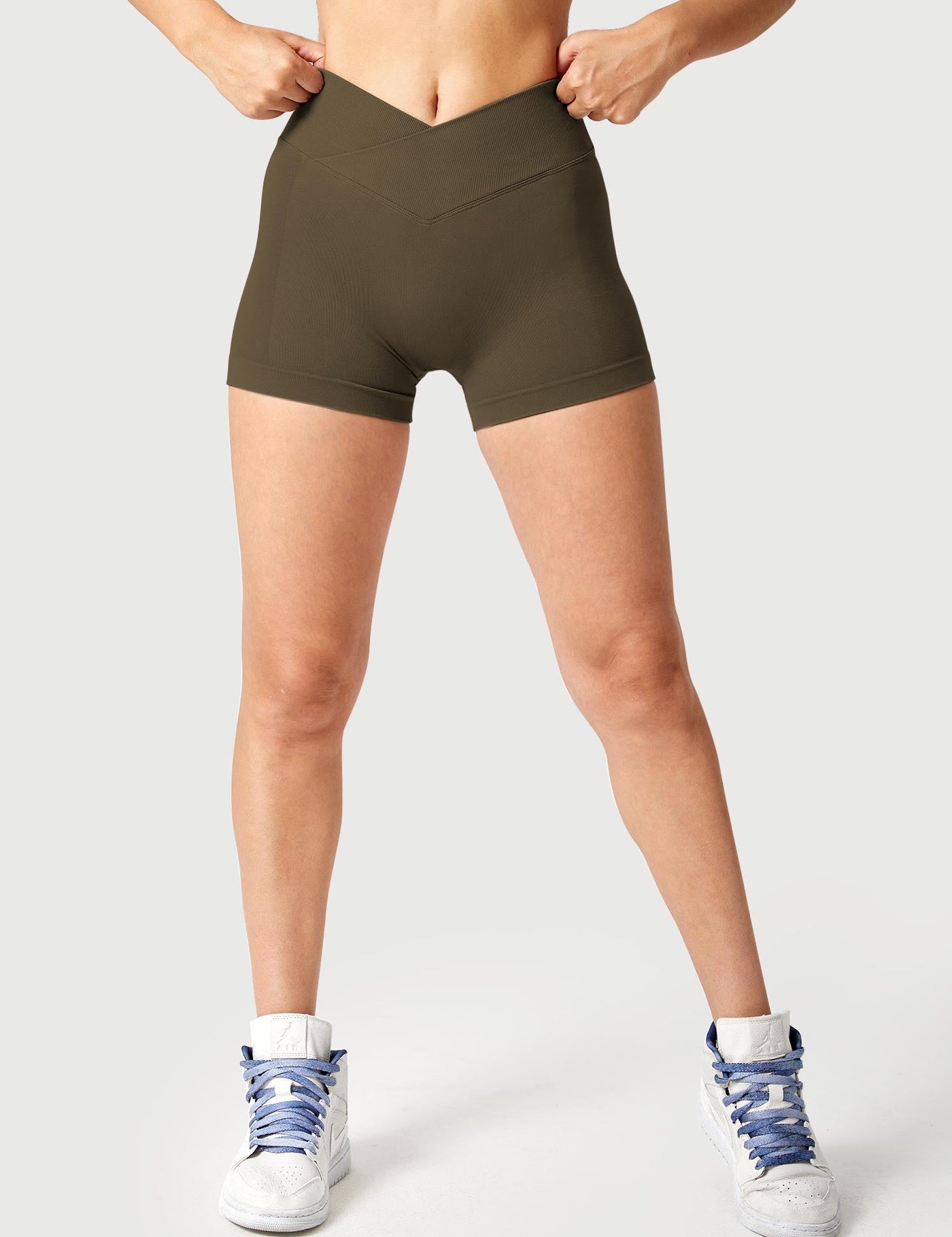 Yeoreo 3.6”Amplify V-Waistband Shorts