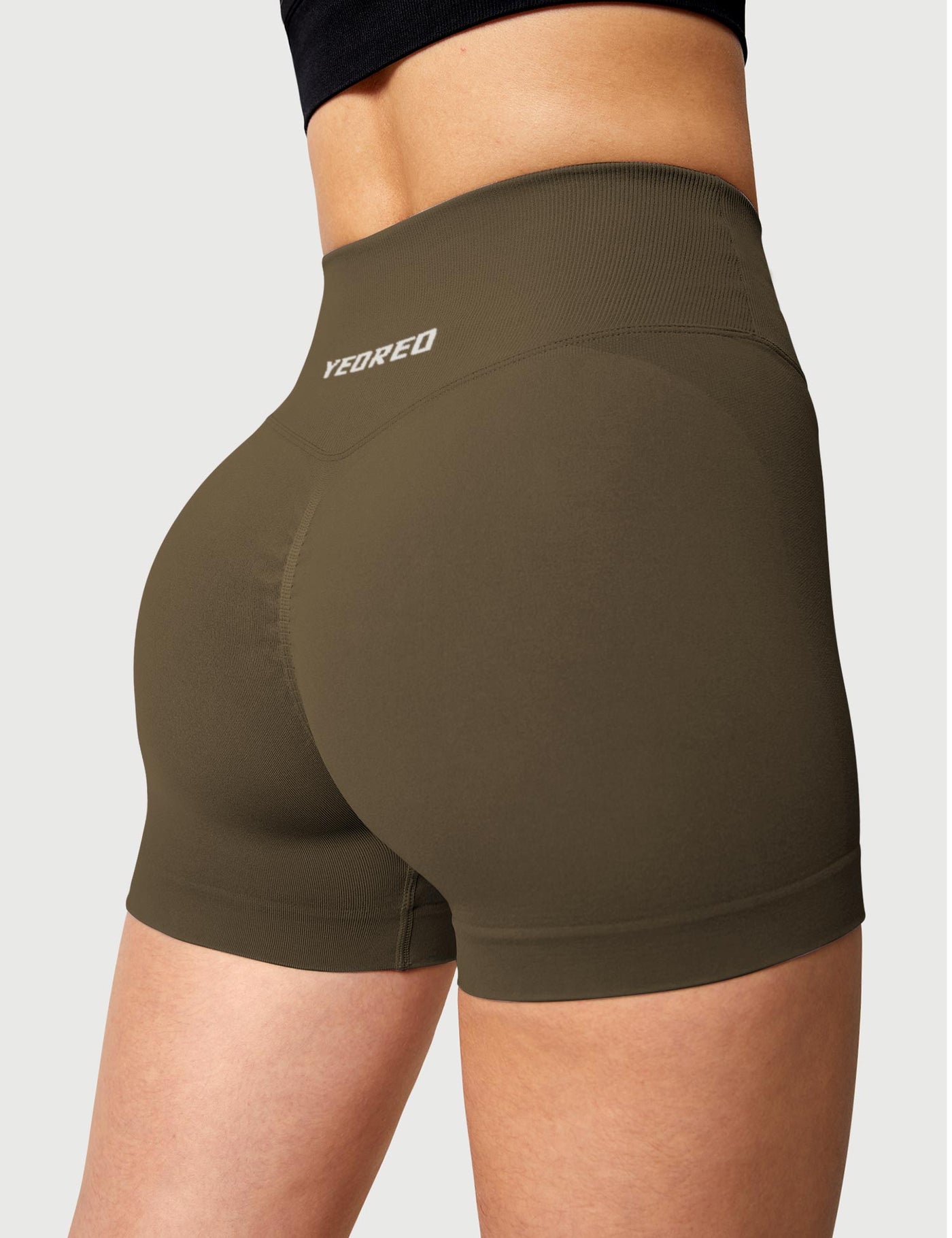 Yeoreo 3.6”Amplify V-Waistband Shorts